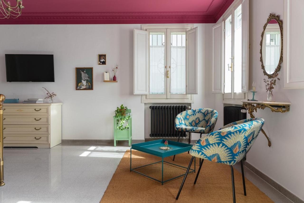 B&B Villa Ebe Сантарканджело-ді-Романья Екстер'єр фото