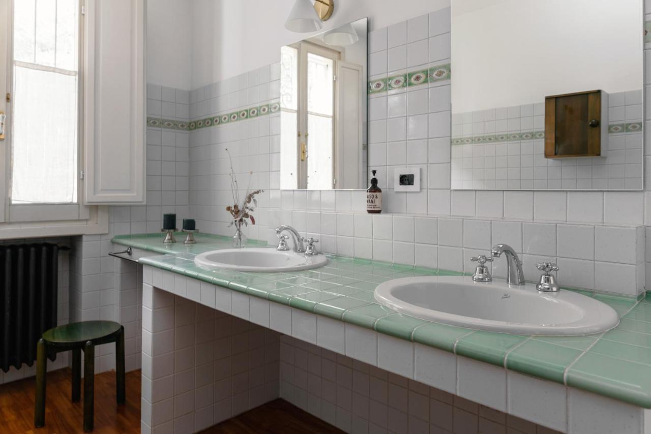 B&B Villa Ebe Сантарканджело-ді-Романья Екстер'єр фото